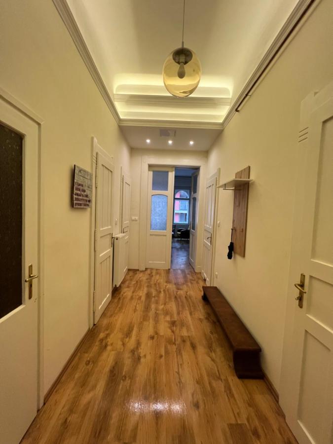 P9 By Small Home בודפשט מראה חיצוני תמונה