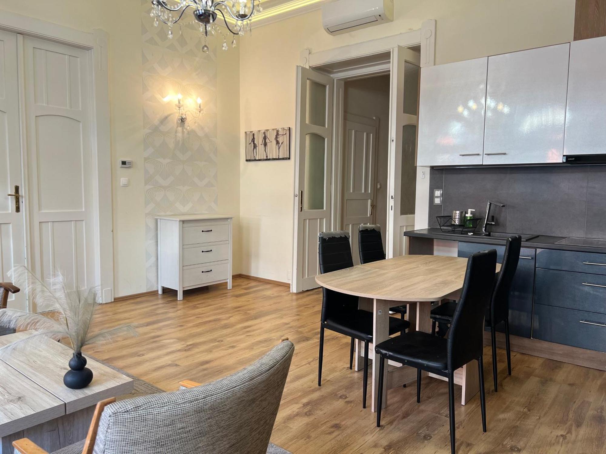 P9 By Small Home בודפשט מראה חיצוני תמונה